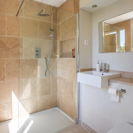 Marelle- Stunning With Pool Near Pezenas Vila Neffies